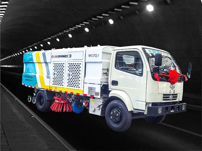 防爆柴油機無軌膠輪車—— 巷道洗掃車
